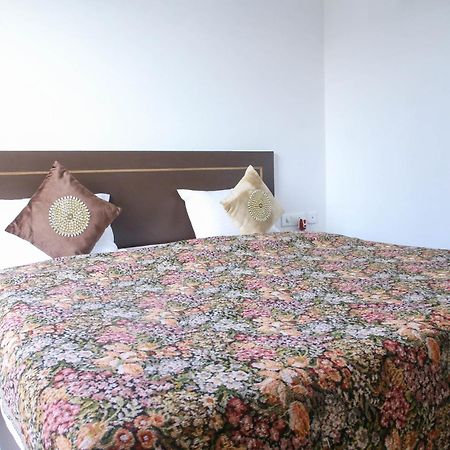 Aradhana'S Home Stay Agra  Bagian luar foto
